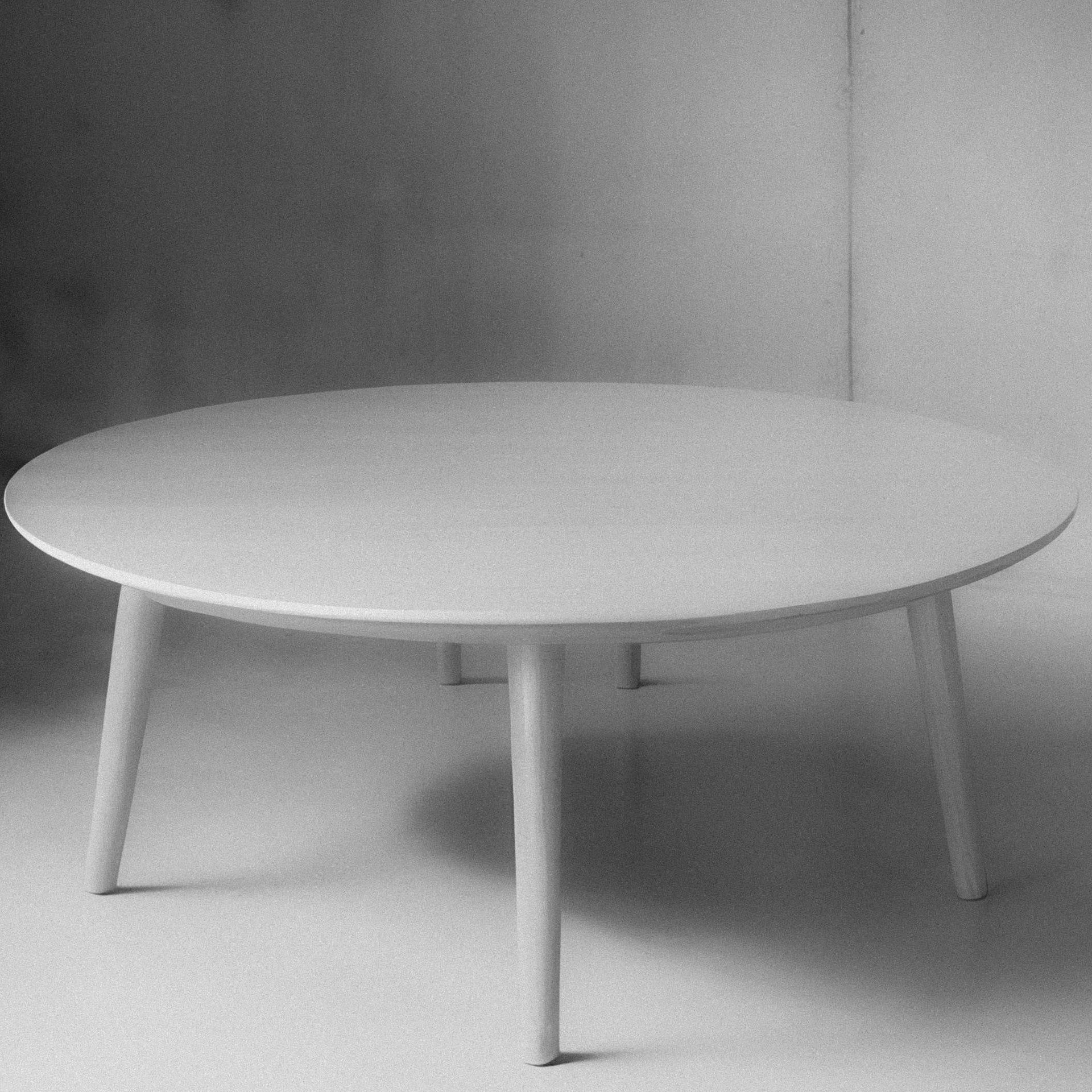 Round Table